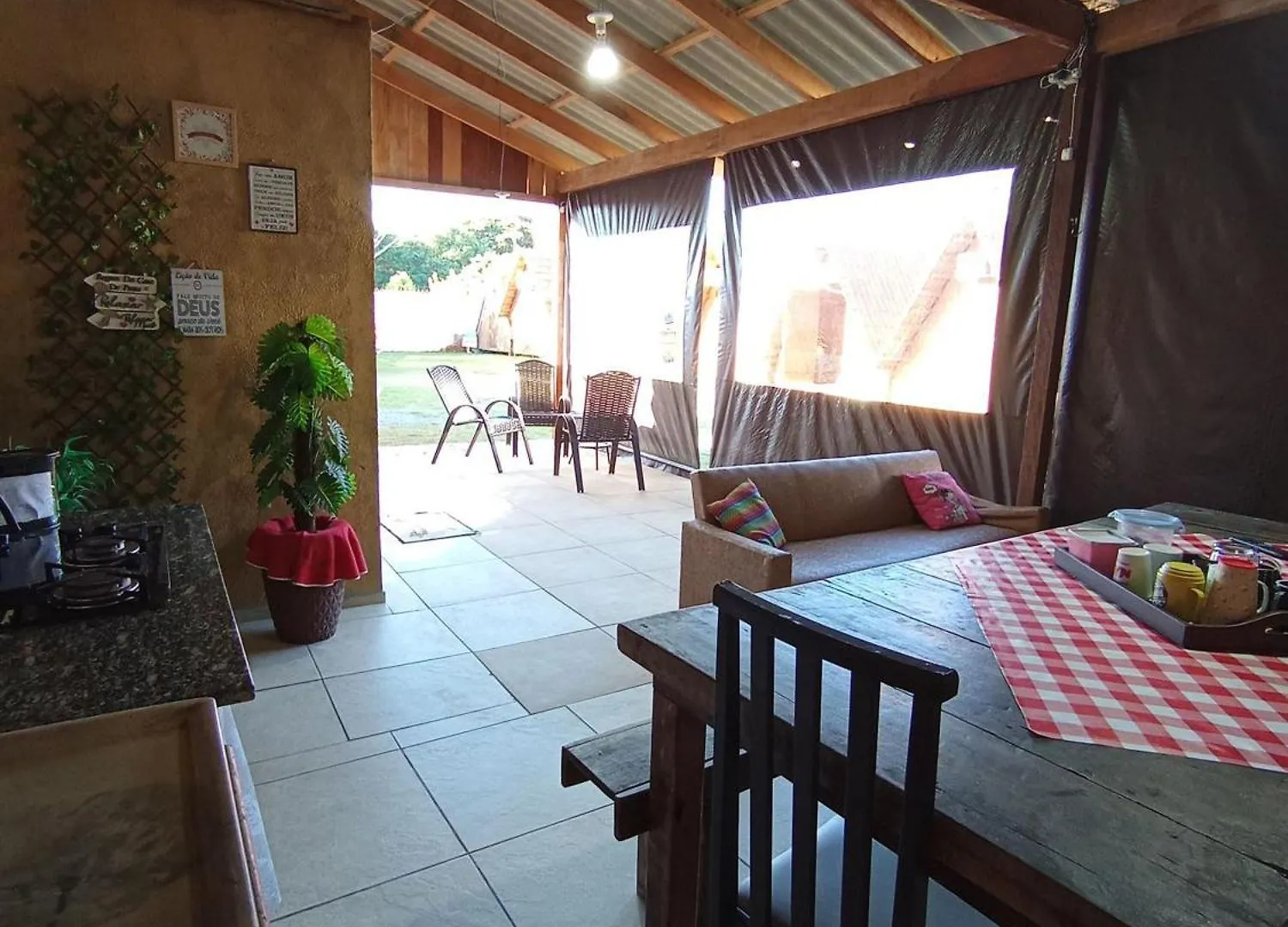 Cabana Com Ar Condicionado E Area De Cozinha E Banheiro Compartilhado A 10 Minutos Do Parque Beto Carrero Penha